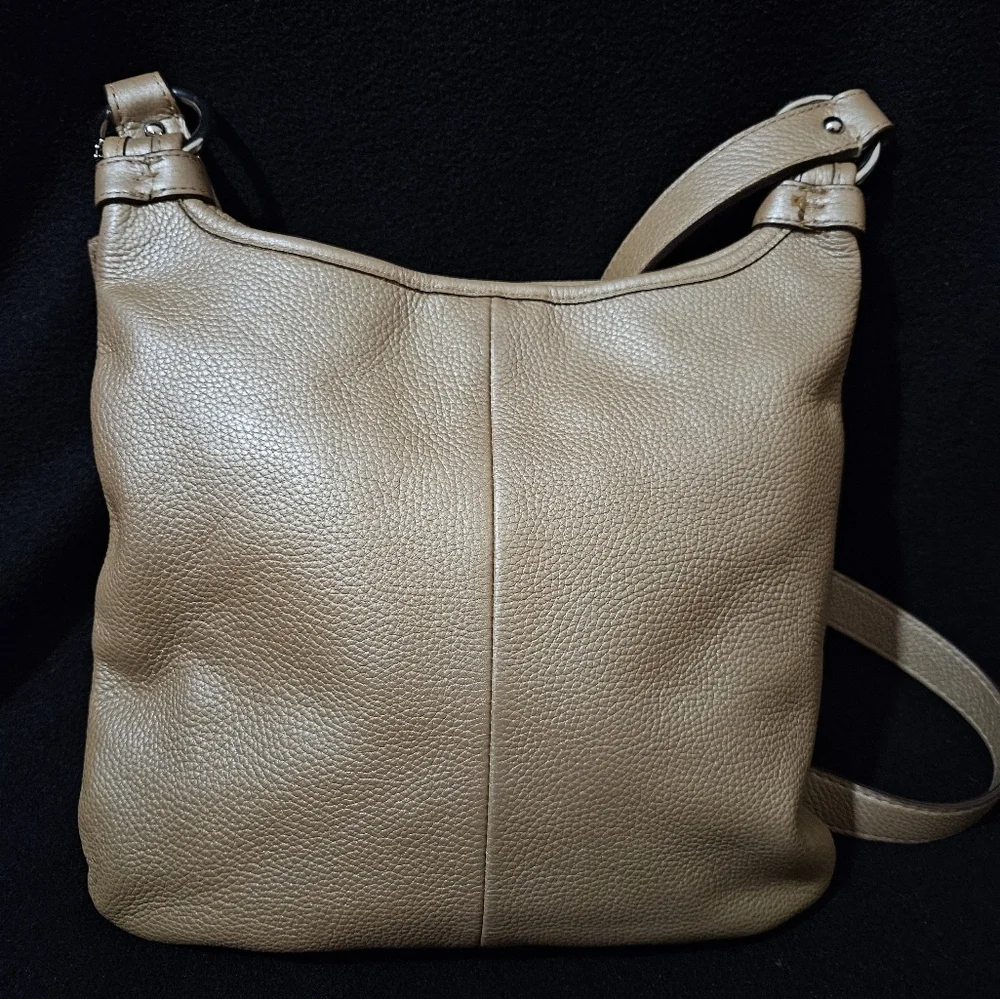 Coach penelope crossbody